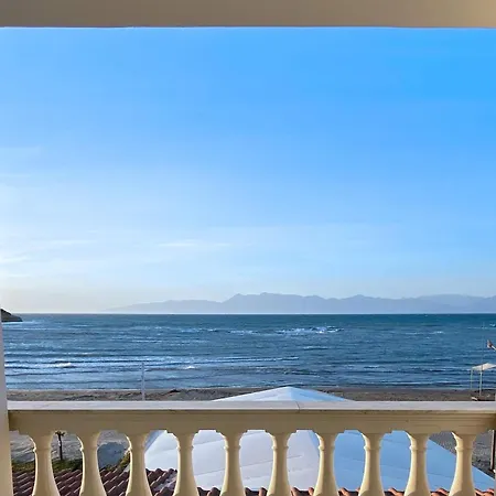 Mike's Apartahotel 3*